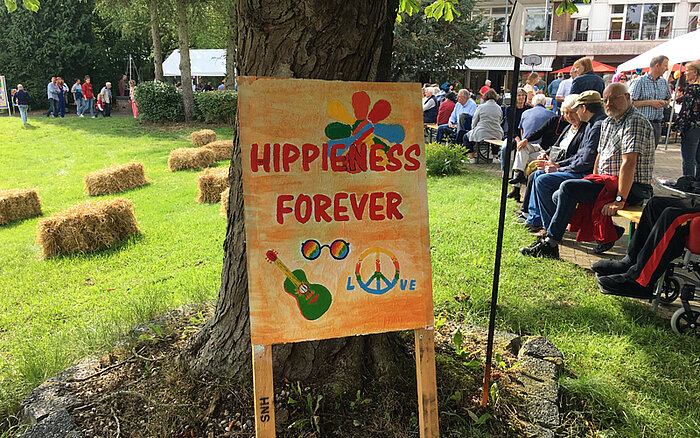 Flower Power im Senator-Neumann-Haus